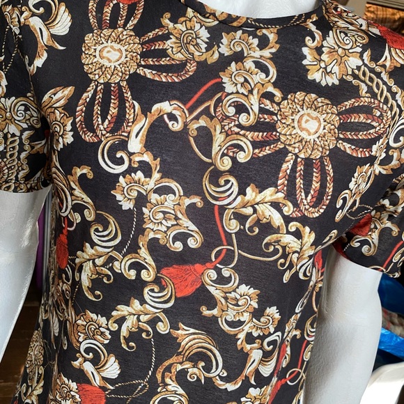 ZARA tee - Picture 5 of 5